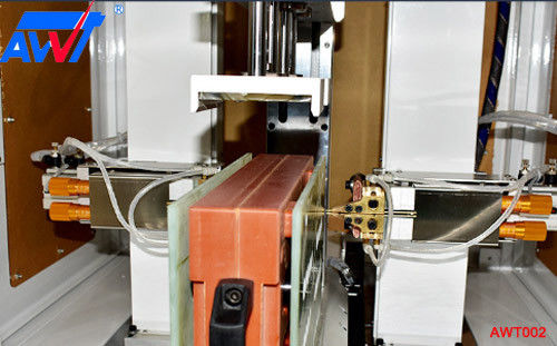 AWTの自動リチウム電池の点の溶接工の二重側面18650 32650 HDL6030空気の運転された2800-3500pcs/Hrs